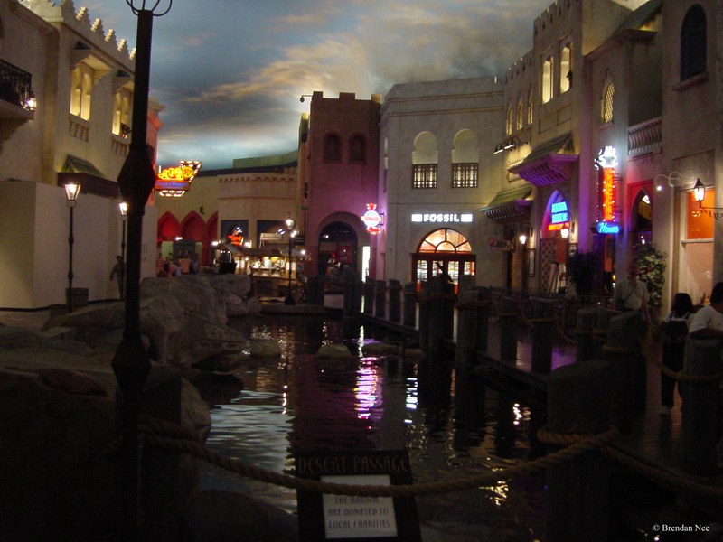 Aladdin - Las Vegas 8-02 023